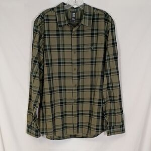EUC Mountain Hardwear Men's Olive and Black Plaid Button-Down Shirt Size Large